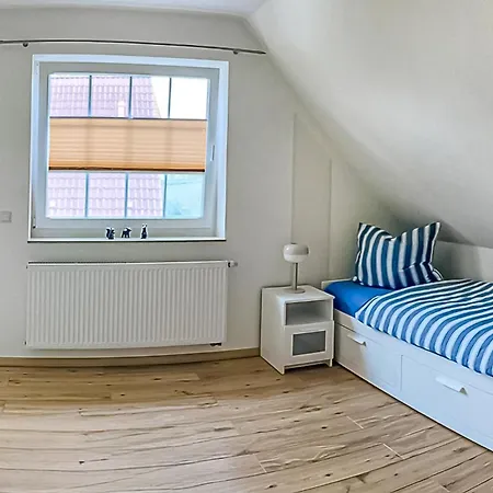 Awesome In Waren Mueritz With Wifi Semesterbostad